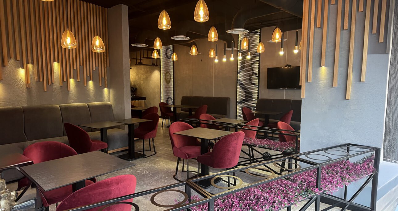 Al Hada Mosque & Service Villas